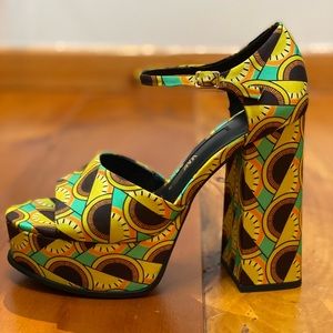 Zara Patterned Platforms